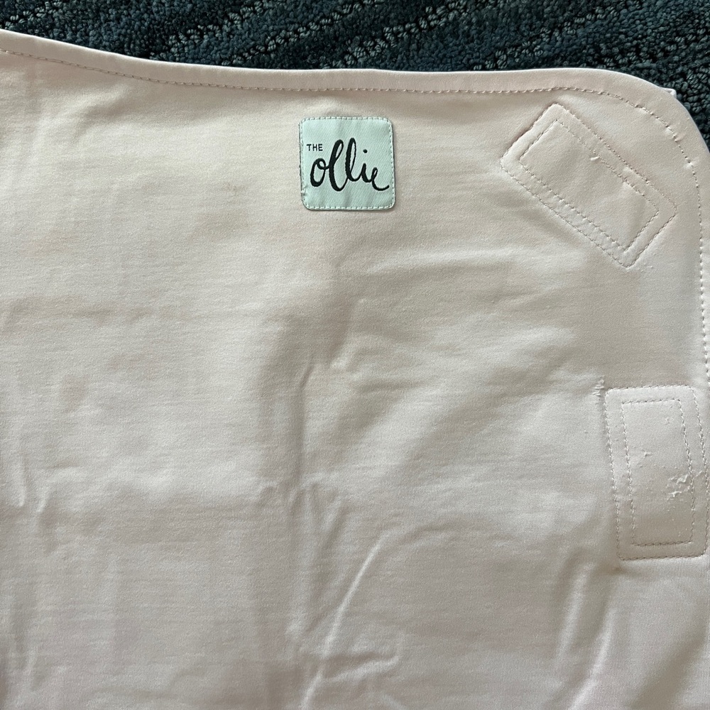Ollie swaddle (lavender)